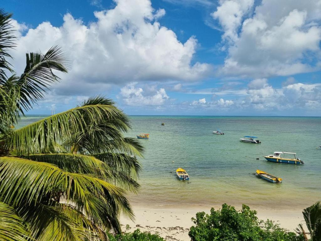 Diamond Plaza Hotel Grand Anse  Exterior photo