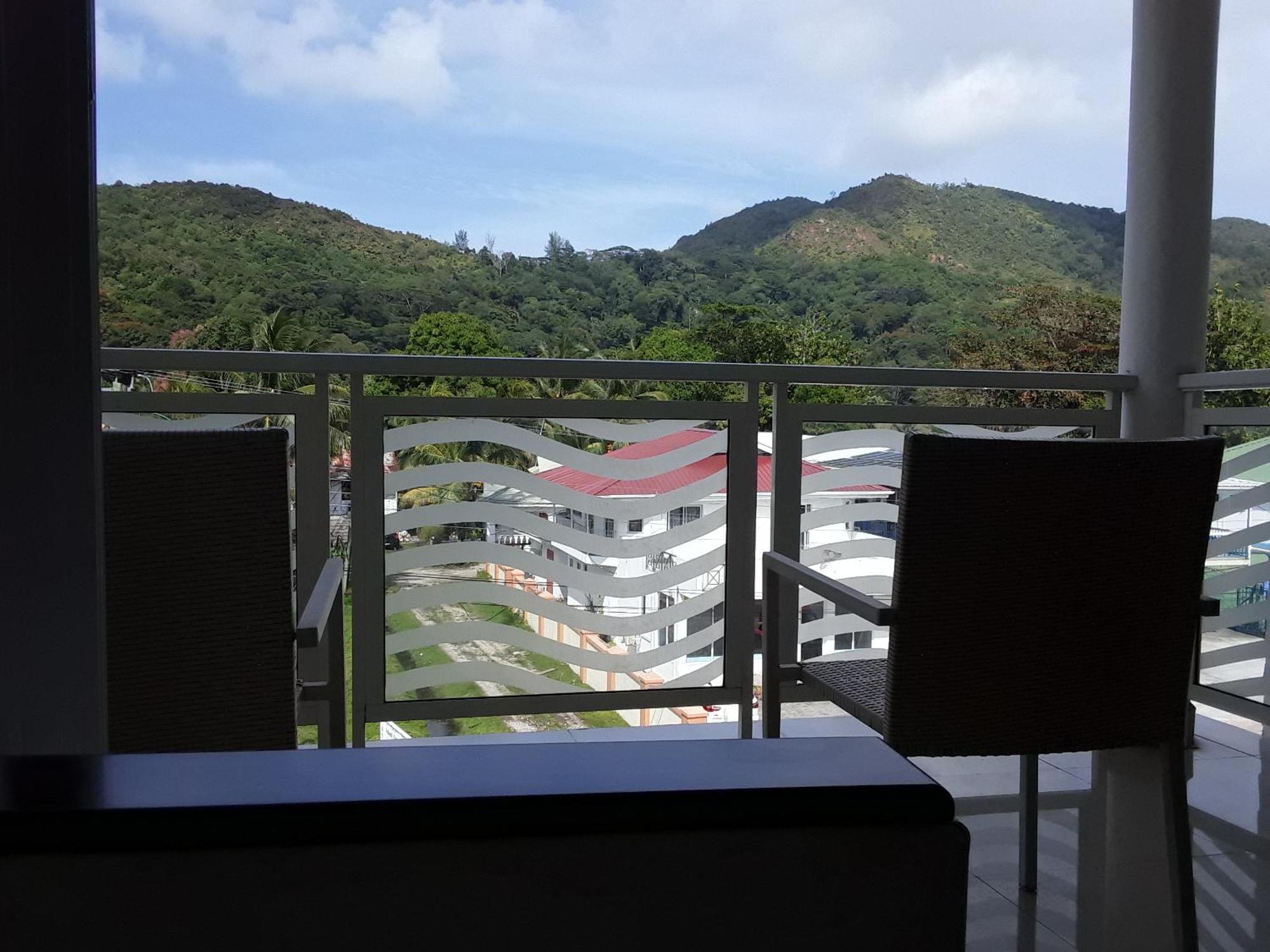Diamond Plaza Hotel Grand Anse  Room photo
